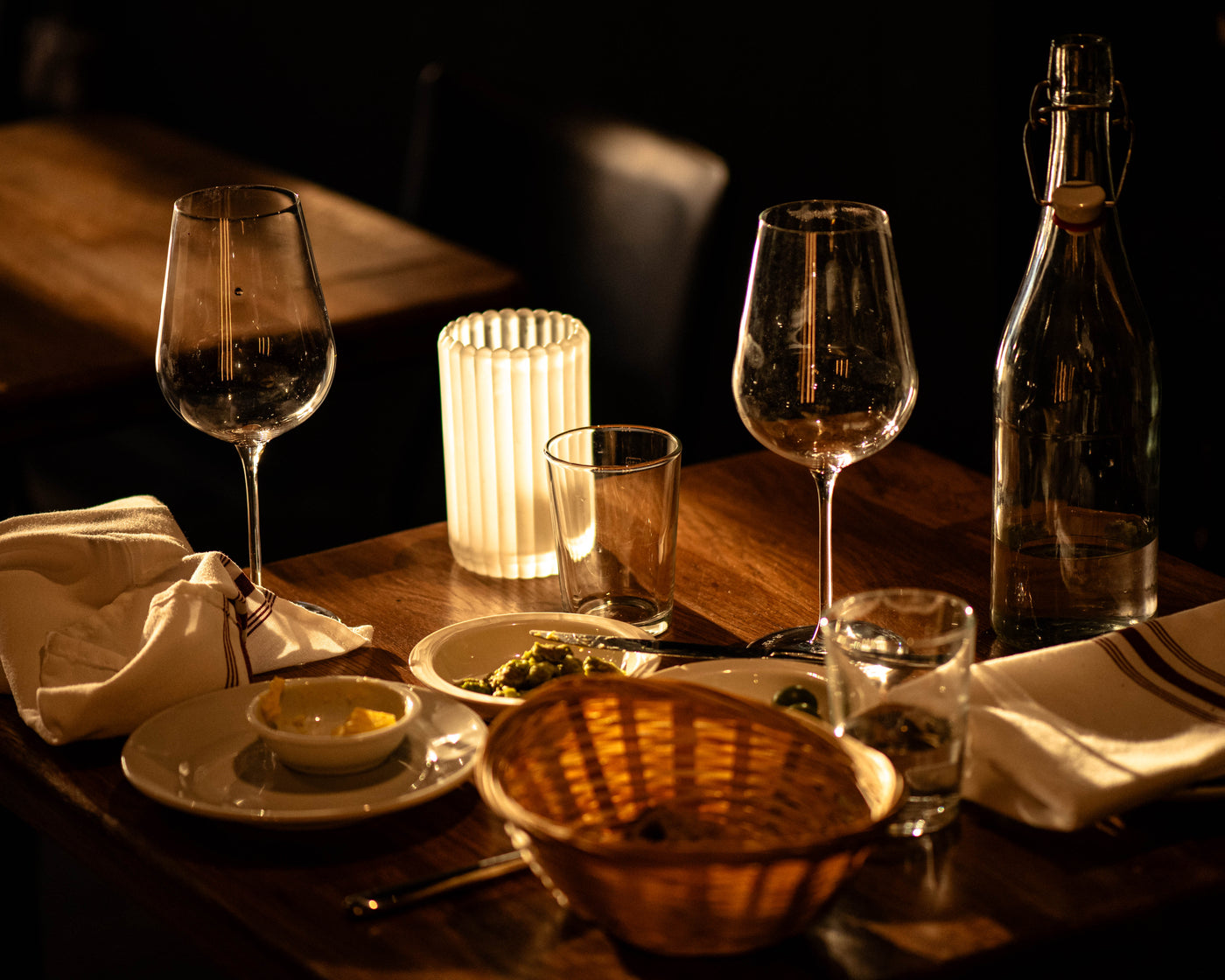 Food and wine at Cave Bristol