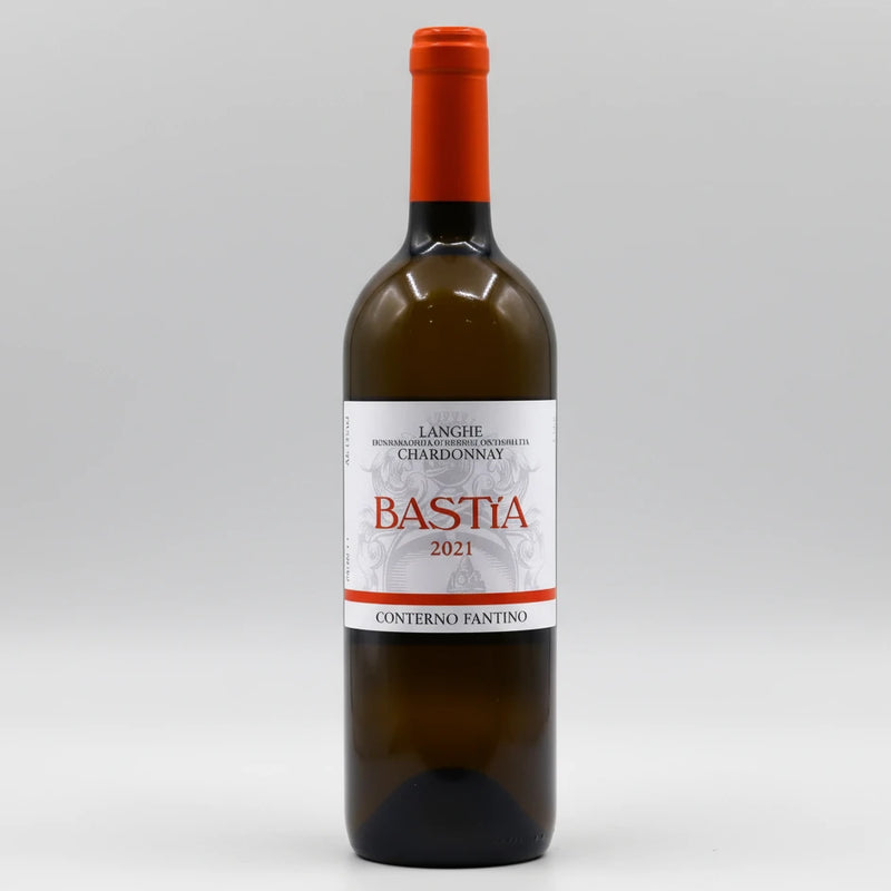 Organic Langhe Chardonnay from Conterno Fantino. Golden apple, peach, toasted oak. Aged 12 months in French oak; rich, fresh, and finely balanced. 2022, 13%.
