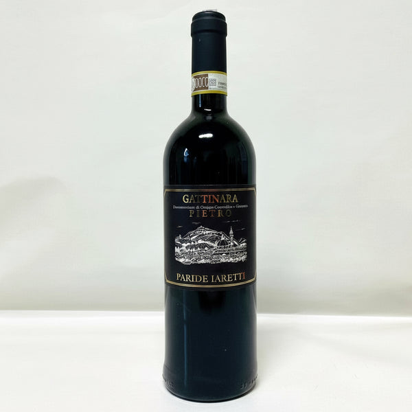 2015 Paride Iaretti Gattinara DOCG: 100% Nebbiolo. Cherry, violet, mineral. Old vines, hand-harvested, aged 24–36 mo in oak. Elegant, dry, traditional Piedmont red.