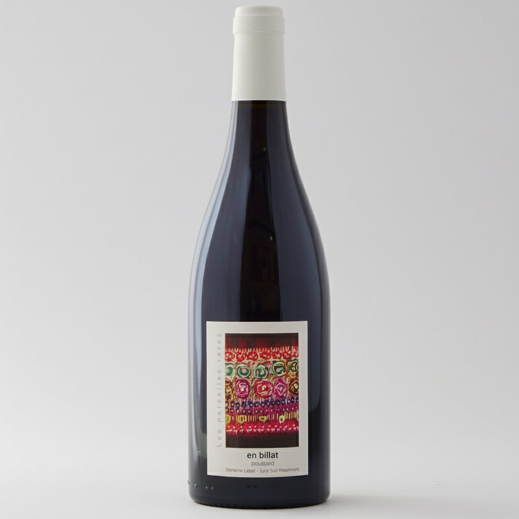 Light, perfumed Jura red from old-vine Poulsard. Hand-harvested, native yeast, aged in old oak, unfined/unfiltered. Savoury, saline, pure, organic finesse.